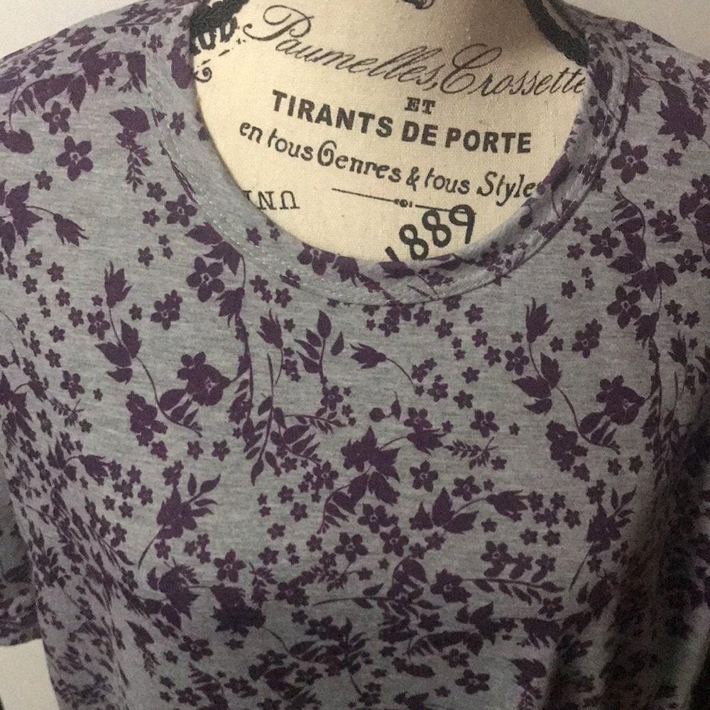 LuLa Roe grey and purple shirt M